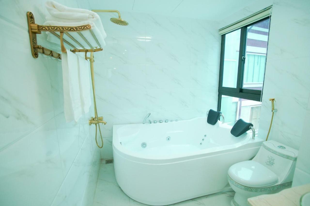 King'S Hotel Yen Hoa Hanoi Dış mekan fotoğraf